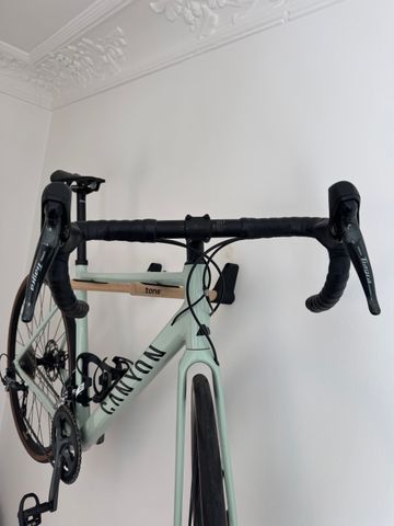 Used Canyon Endurace 6 2023 2023 Road & Gravel, Green — image 5 of 7