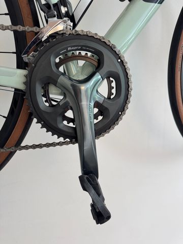 Used Canyon Endurace 6 2023 2023 Road & Gravel, Green — image 6 of 7