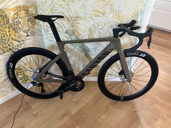 Canyon Aeroad CF SLX 8 Di2 2026 2026 Road & Gravel de segunda mano