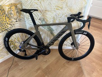 Brugt Canyon Aeroad CF SLX 8 Di2 2026 2026 Road & Gravel — billede 1 af 3