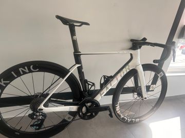Used Factor OSTRO VAM - Shimano Ultegra 2026 2026 Road & Gravel