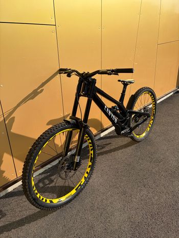 Brugt Canyon Sender CFR Team 2025 2025 Mountainbike — billede 3 af 18