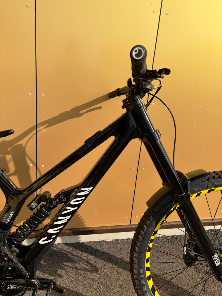 Brugt Canyon Sender CFR Team 2025 2025 Mountainbike — billede 15 af 18