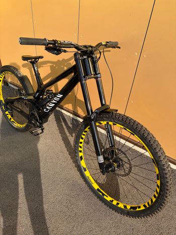 Brugt Canyon Sender CFR Team 2025 2025 Mountainbike — billede 18 af 18