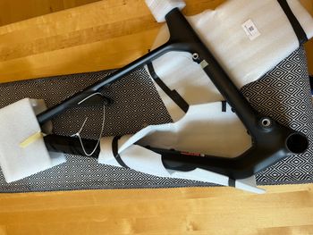Gebrauchtes Canyon Lux CF SLX Frameset 2019 Frameset 2019 Mountainbike, Schwarz, 29 — Bild 3 von 8