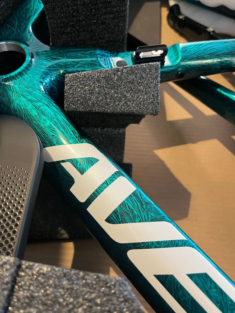 Used AVENGER Custom Frameset 2025 Road & Gravel, Green — image 11 of 22