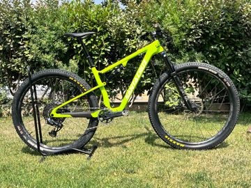 Used Santa Cruz BLUR GX AXS TR / Carbon C 2025 2025 MTB