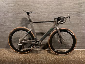 Used Canyon Aeroad CFR AXS 2024 2024 Road & Gravel