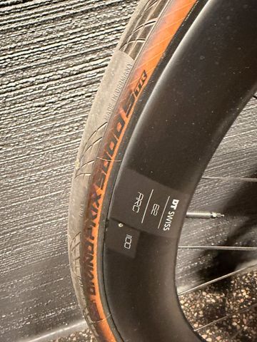Tweedehands Canyon Aeroad CFR AXS 2024 2024 Road & Gravel — afbeelding 17 van 19
