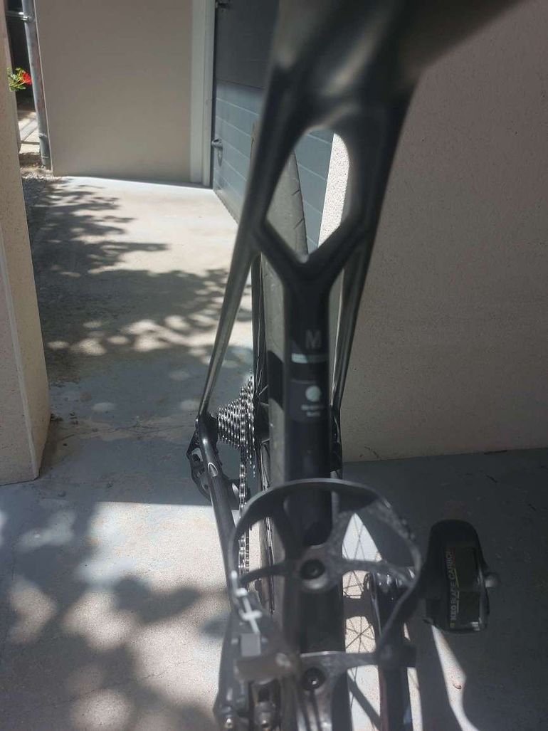 Trek Madone SRAM Force eTap AXS 2025 Road & Gravel de segunda mano, Negro — imagen 5 de 5