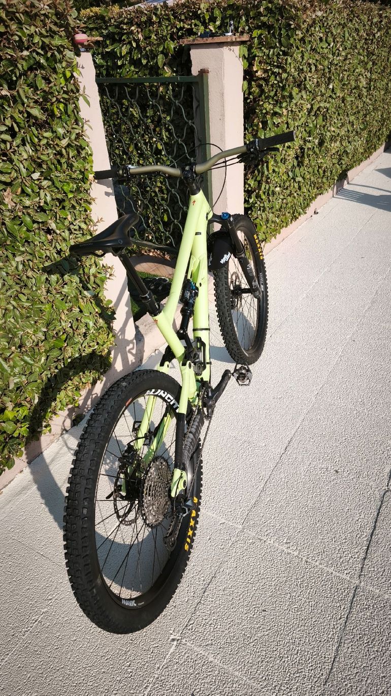 Brugt Specialized STATUS 2 140 2025 2025 Mountainbike — billede 2 af 4