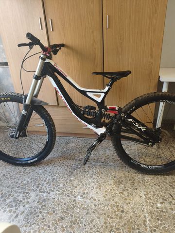 Brugt Specialized Demo SRAM GX DH 2014 MTB