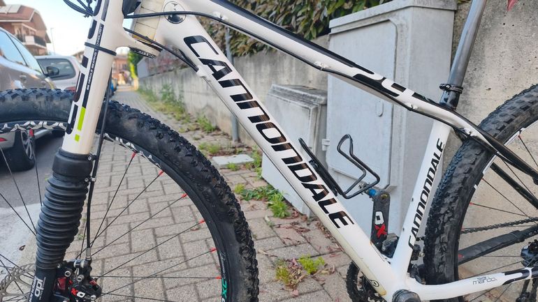 Used Cannondale Flash SRAM Red eTap 2013 Mountainbike, White — image 3 of 16