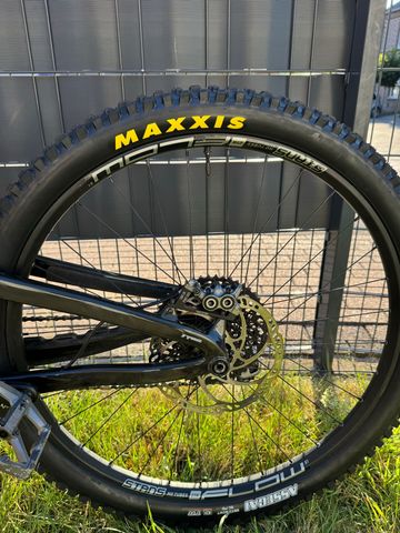 Used Propain Tyee SRAM GX 2021 Mountainbike, Black — image 15 of 16