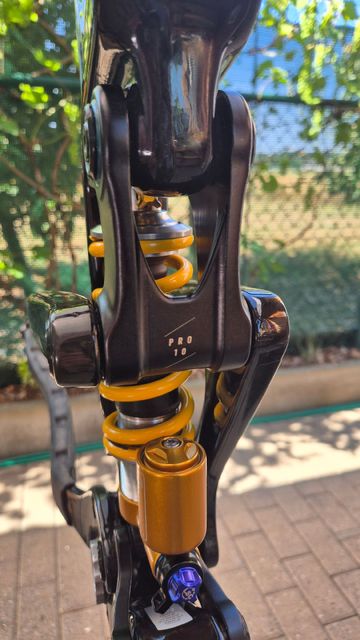 Brugt Propain TYEE 6 CF 27.5 Goldrush 2023 Frameset 2023 Mountainbike — billede 14 af 20