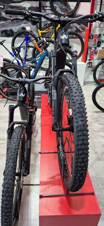 Brugt Whistle AXR C6.7 2026 Mountainbike — billede 18 af 23