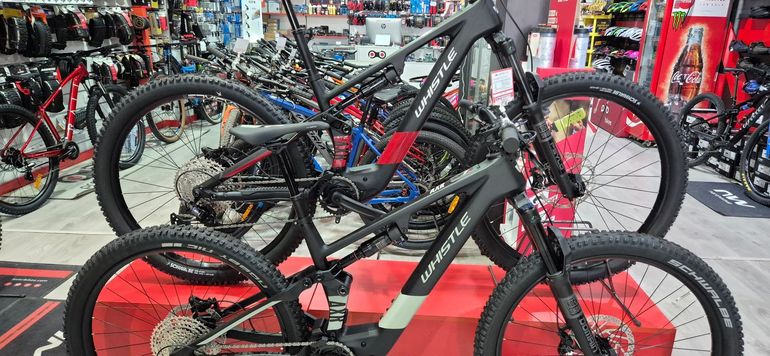Brugt Whistle AXR C6.7 2026 Mountainbike — billede 16 af 23