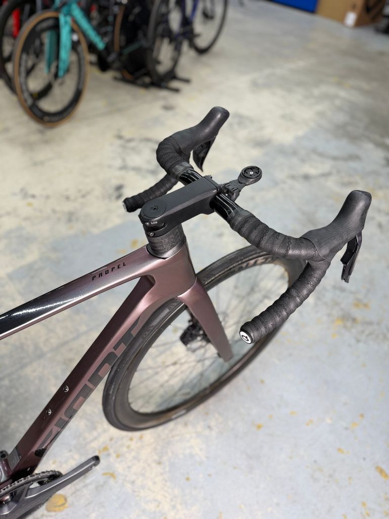 Brugt Giant Propel Advanced Di2 2023 2023 Road & Gravel — billede 8 af 24