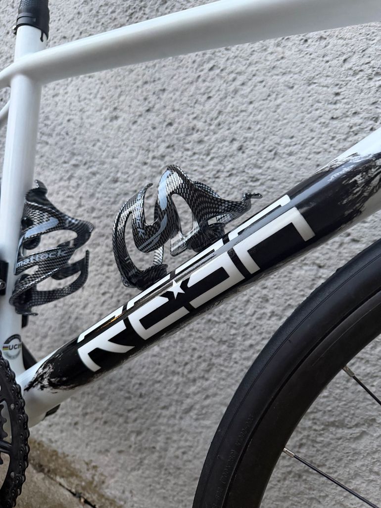 Used Bigrock Custom Shimano GRX Di2 2026 Road & Gravel, White — image 19 of 26