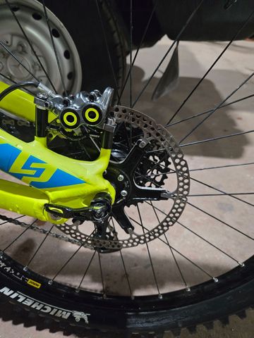 Used Lapierre Spicy 327 2018 2018 Mountainbike, Green — image 8 of 11