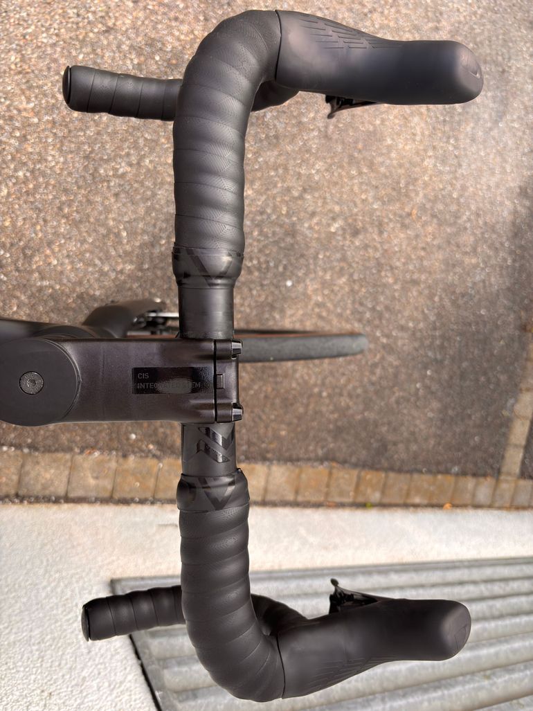 Brugt CUBE ATTAIN C:62, SLT 2025 2025 Road & Gravel — billede 3 af 9