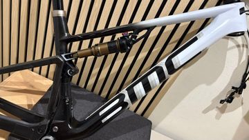 Gebrauchtes BMC Fourstroke 01 LTD 2024 Frameset 2024 Mountainbike, Schwarz, 29 — Bild 12 von 16