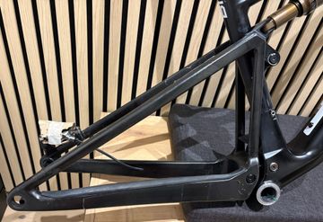 Gebrauchtes BMC Fourstroke 01 LTD 2024 Frameset 2024 Mountainbike, Schwarz, 29 — Bild 3 von 16