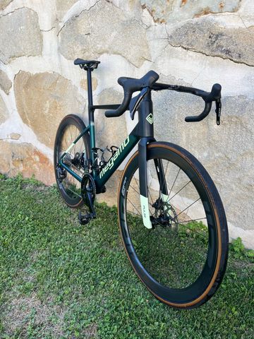Megamo PULSE 15 CW 2025 2025 Road & Gravel de segunda mano