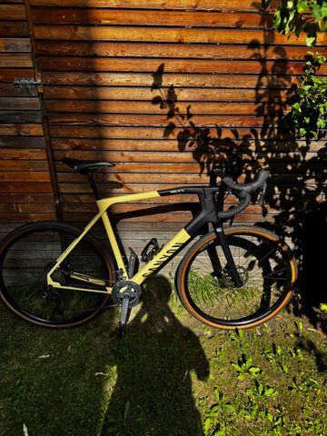 Używany Canyon Grail CF SL 7 2022 2022 Road & Gravel