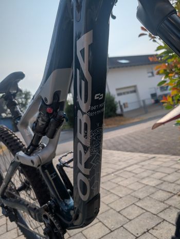 Brugt Orbea RALLON M20 2022 2022 Mountainbike — billede 2 af 17