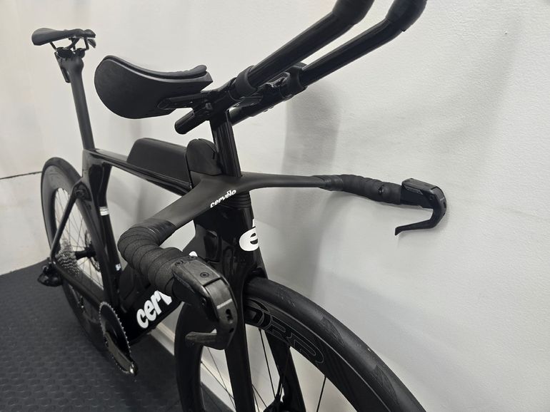 Used Cervélo P5 Force AXS 2025 2025 Road & Gravel, Black — image 9 of 17