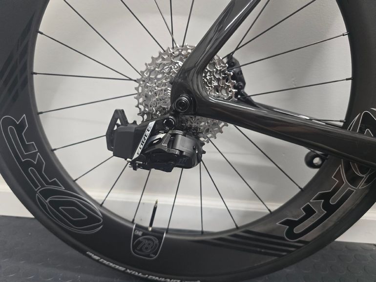Used Cervélo P5 Force AXS 2025 2025 Road & Gravel, Black — image 4 of 17