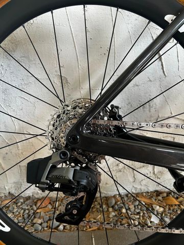 Scott Addict RC SRAM Rival eTap AXS 2022 Road & Gravel d'occasion — image 4 sur 11