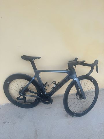 Giant Propel, Advanced Disc 1 2022 2022 Road & Gravel usato, Grigio chiaro — immagine 1 di 4