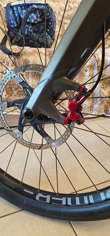 Used Stromer ST5 Shimano XTR 2022 Road & Gravel, Light Gray — image 5 of 6