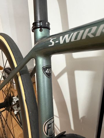 Used Specialized Aethos 2 2026 Road & Gravel, Green — image 4 of 6