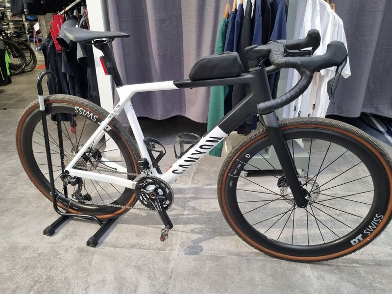 Gebrauchtes Canyon Grail CF SLX 8 Di2 RS 2026 2026 Road & Gravel