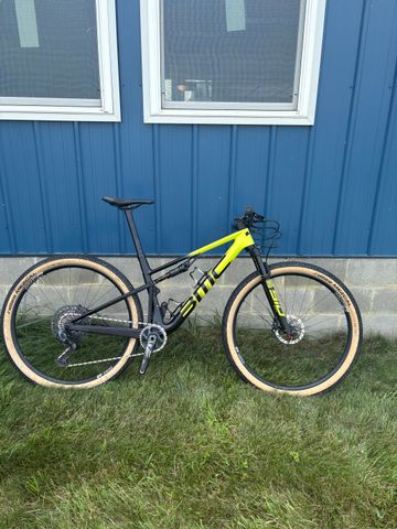 Used BMC Fourstroke 01 TWO 2023 2023 Mountainbike, Black, 29 — image 2 of 5