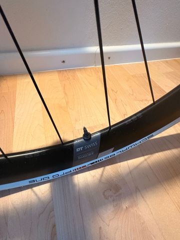 Brugt Canyon Ultimate CF SLX 9 Di2 2023 2023 Road & Gravel — billede 9 af 10