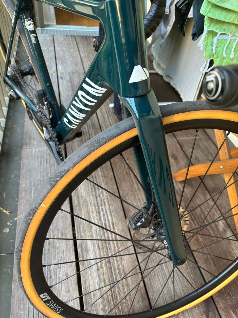 Tweedehands Canyon Ultimate CF 7 Di2 2026 2026 Road & Gravel — afbeelding 26 van 30