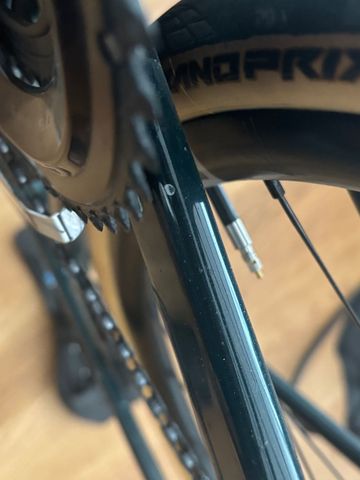 Tweedehands Canyon Ultimate CF 7 Di2 2026 2026 Road & Gravel — afbeelding 9 van 30