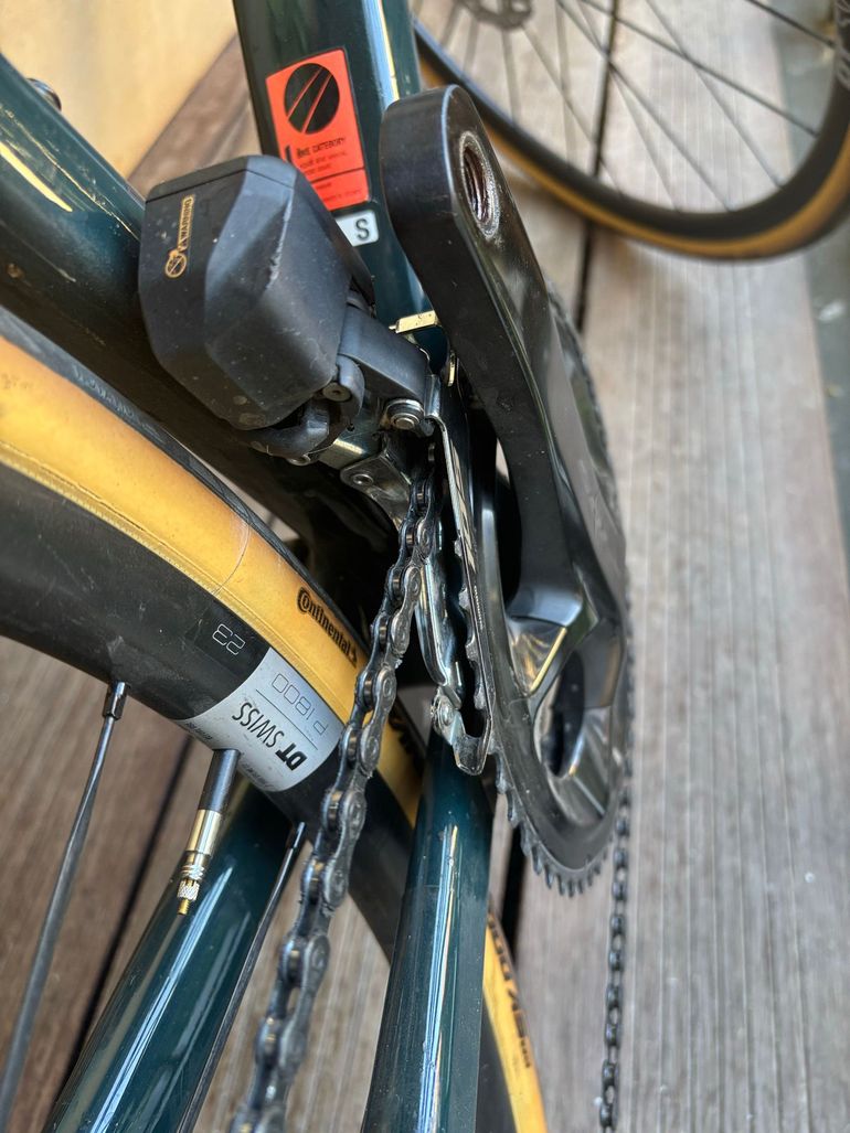 Tweedehands Canyon Ultimate CF 7 Di2 2026 2026 Road & Gravel — afbeelding 19 van 30