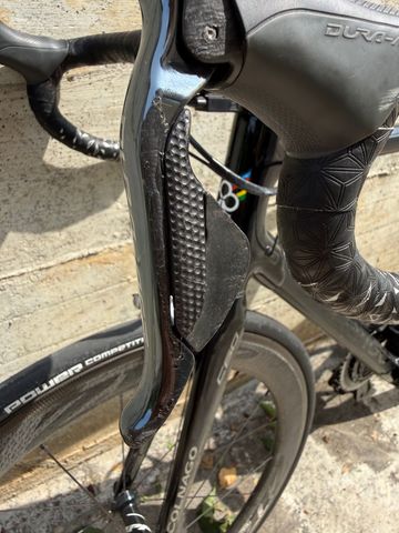 Colnago C60 Sloping 2017 Road & Gravel d'occasion — image 10 sur 16