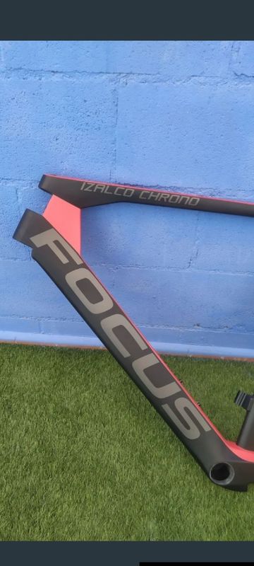 Used Focus Izalco Frameset 2016 Road & Gravel, Black — image 15 of 23