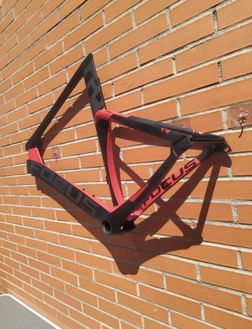 Used Focus Izalco Frameset 2016 Road & Gravel, Black — image 2 of 23