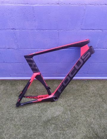 Used Focus Izalco Frameset 2016 Road & Gravel, Black — image 18 of 23