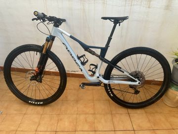 Gebrauchtes Orbea Oiz Shimano Deore XT 2024 MTB