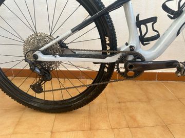 Gebrauchtes Orbea Oiz Shimano Deore XT 2024 Mountainbike, Blau — Bild 3 von 10