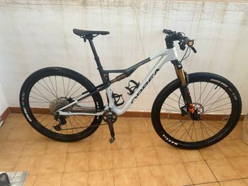 Brugt Orbea Oiz Shimano Deore XT 2024 Mountainbike — billede 2 af 10