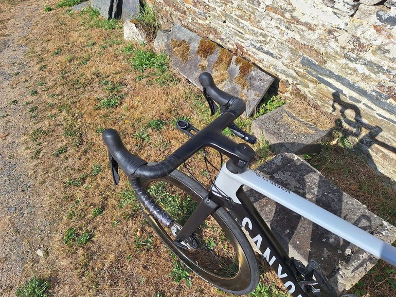 Brugt Canyon Aeroad CF SL Disc 8.0 2020 2020 Road & Gravel — billede 3 af 9